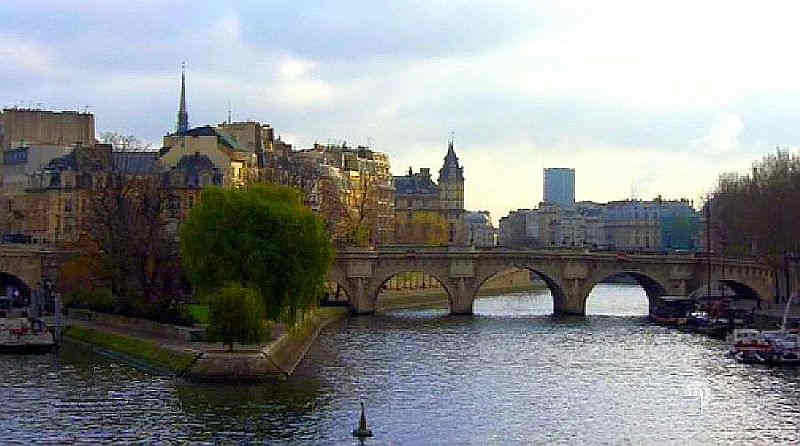 Le Pont Neuf et la pointe de l'ile de la Cit&eacute;