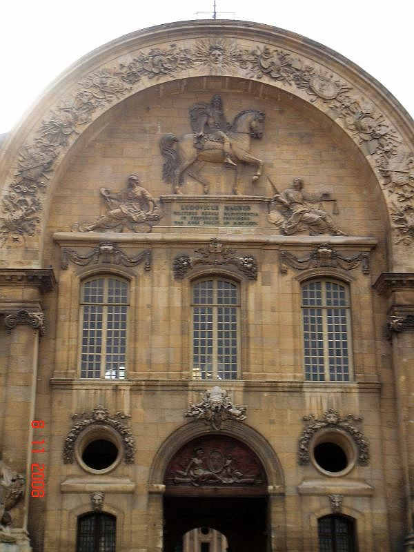 Entr&eacute;e des Invalides et son frontispice