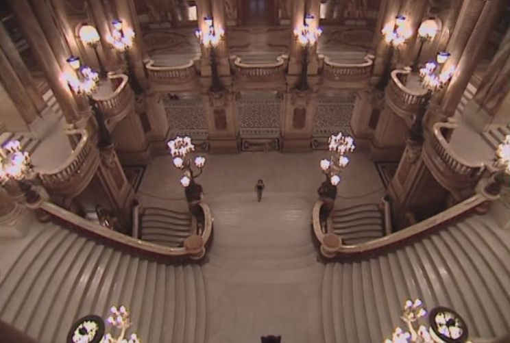 Le grand escalier de l'Op&eacute;ra Garnier