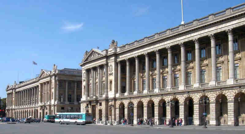 L'h&ocirc;tel de la Marine et l'H&ocirc;tel Crillon Place de la Concorde  
