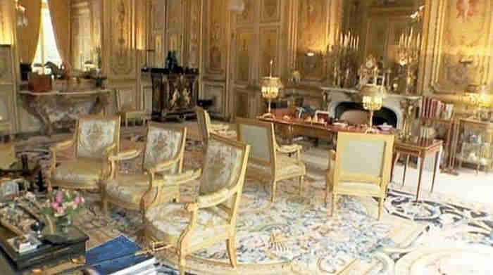 Salon Dor&eacute;, bureau du Pr&eacute;sident de la R&eacute;publique &agrave; l'Elys&eacute;e